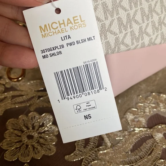 Michael Kors MD shoulder bag - Picture 9 of 11